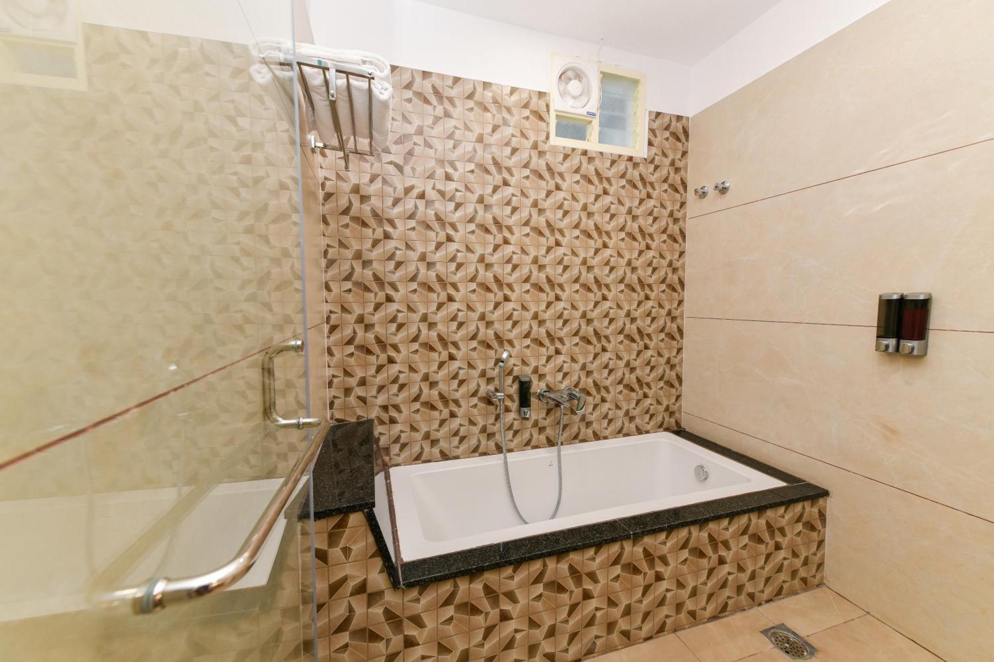Hotel Shine International Mysore Extérieur photo