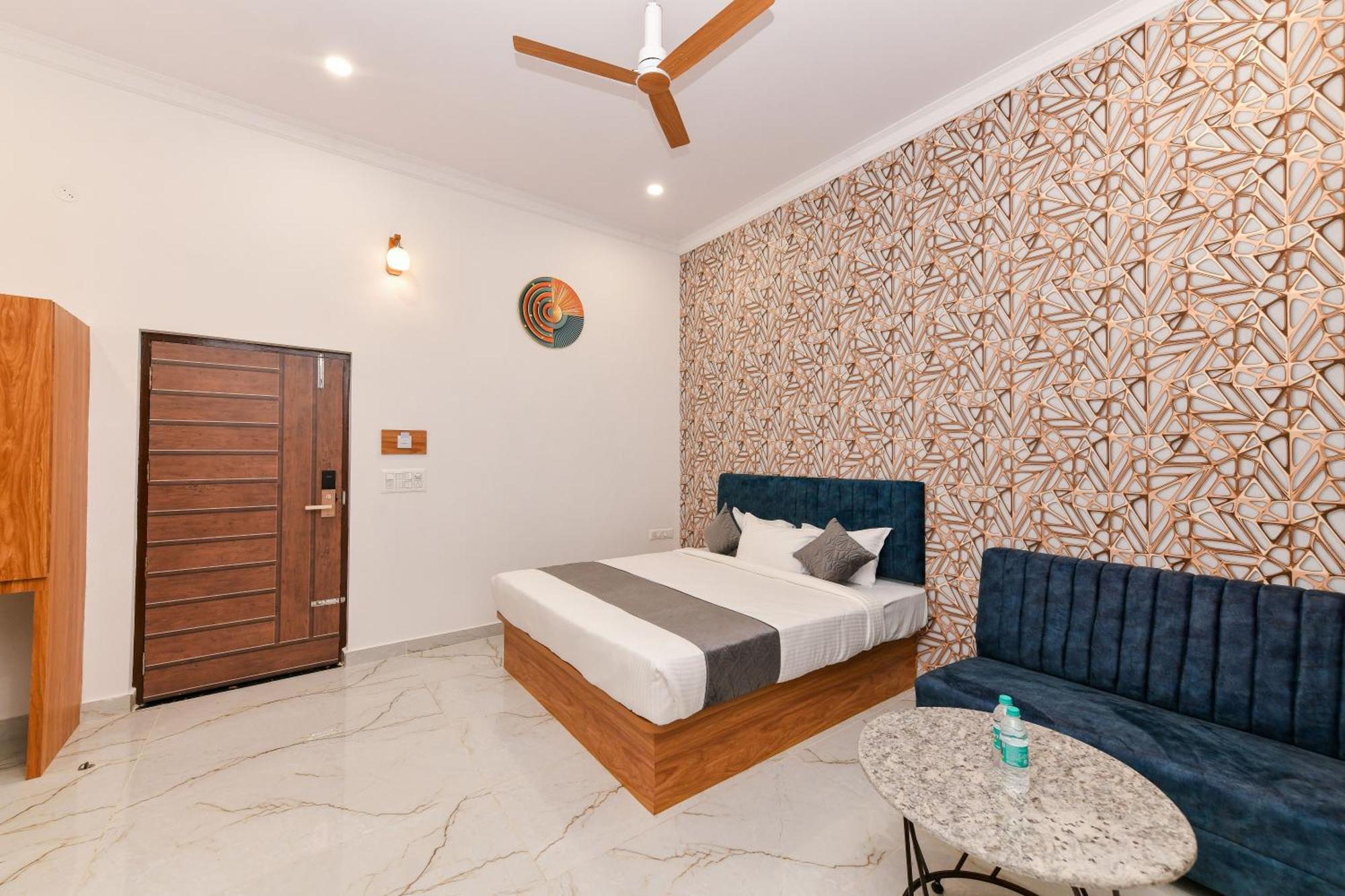 Hotel Shine International Mysore Extérieur photo