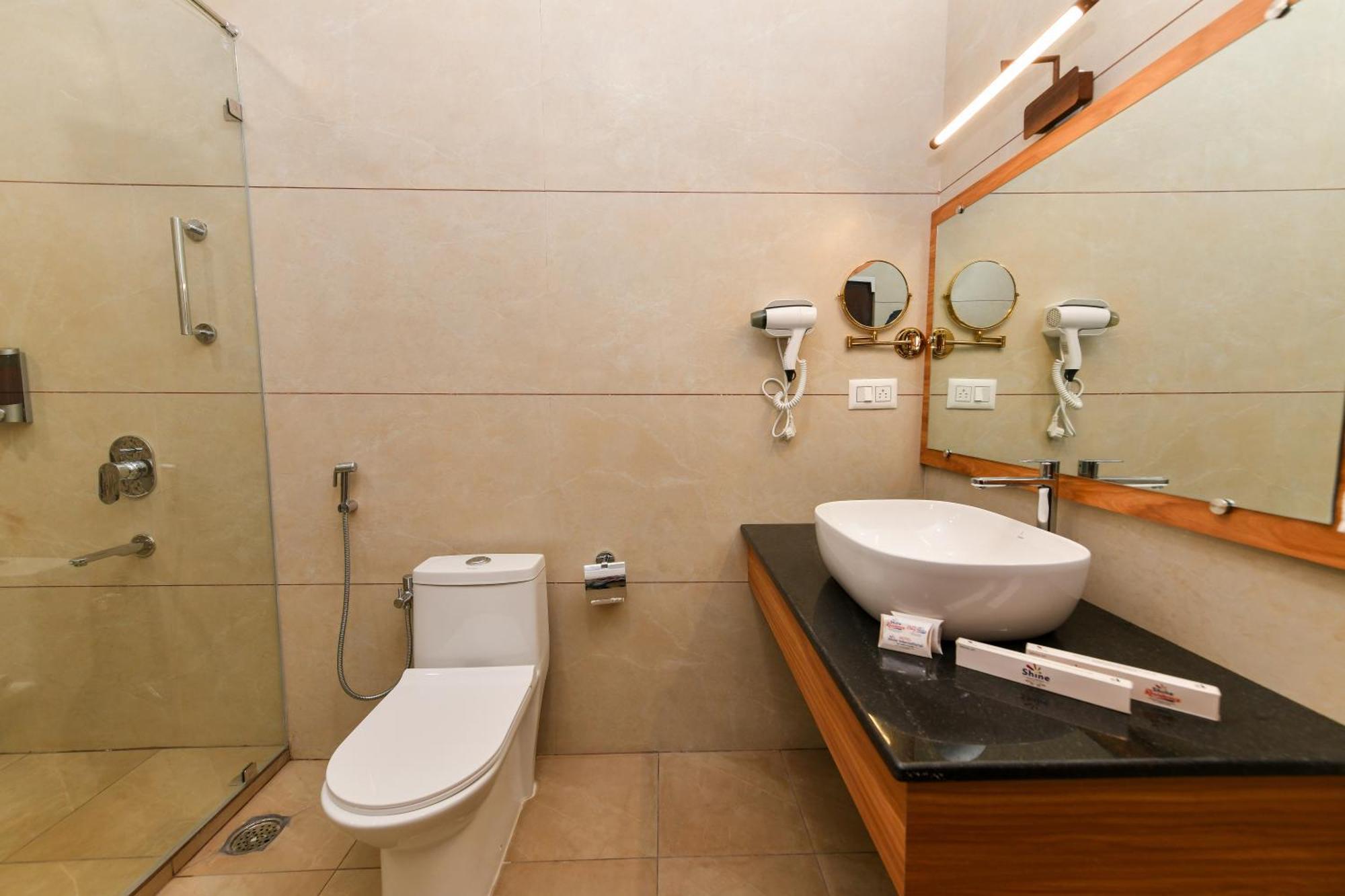 Hotel Shine International Mysore Extérieur photo